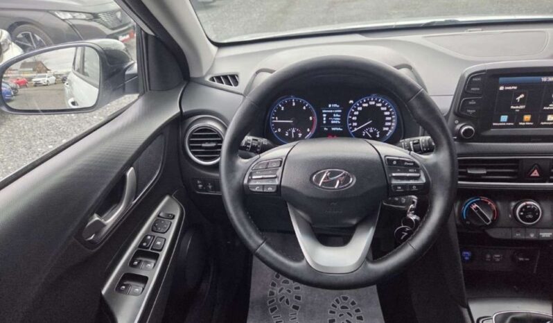 Hyundai Kona full
