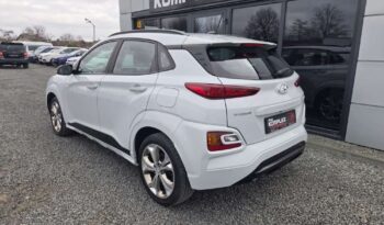 Hyundai Kona full