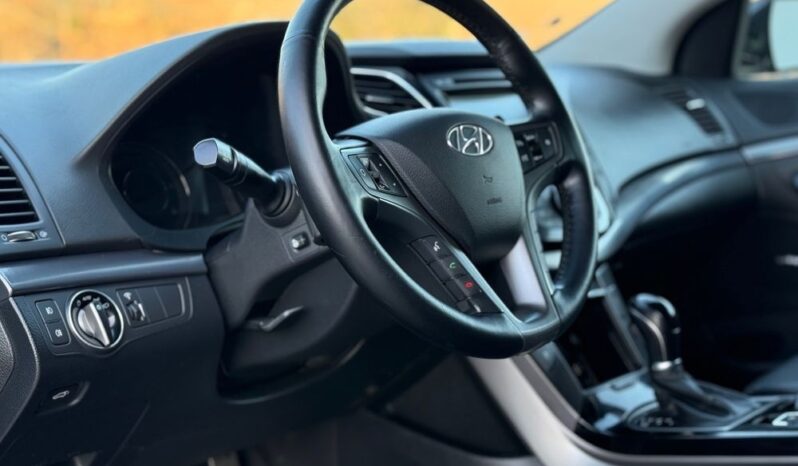 Hyundai i40 full