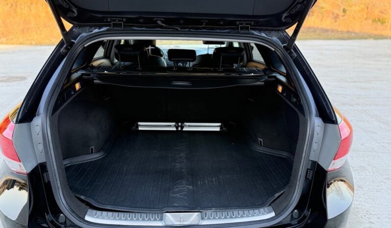 Hyundai i40 full