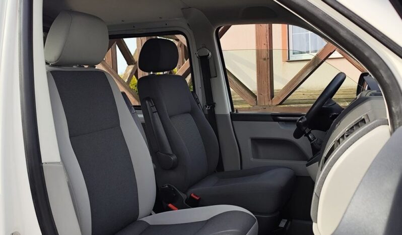 Volkswagen Transporter T5 2.0TDI DC 2015_102KM full