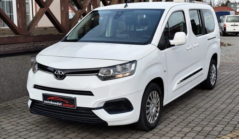 Toyota Proace City Verso Long 1.5 D-4D Family 2020_131KM full