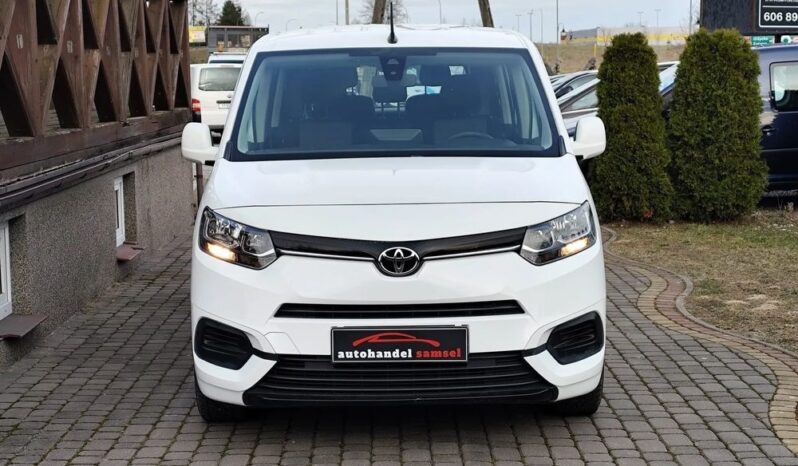 Toyota Proace City Verso Long 1.5 D-4D Family 2020_131KM full