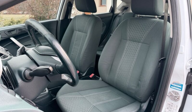 Ford Fiesta 1.25 benz 82KM; Top Stan; Serwis; Titanium; Z Niemiec; Zarejestrowana! full