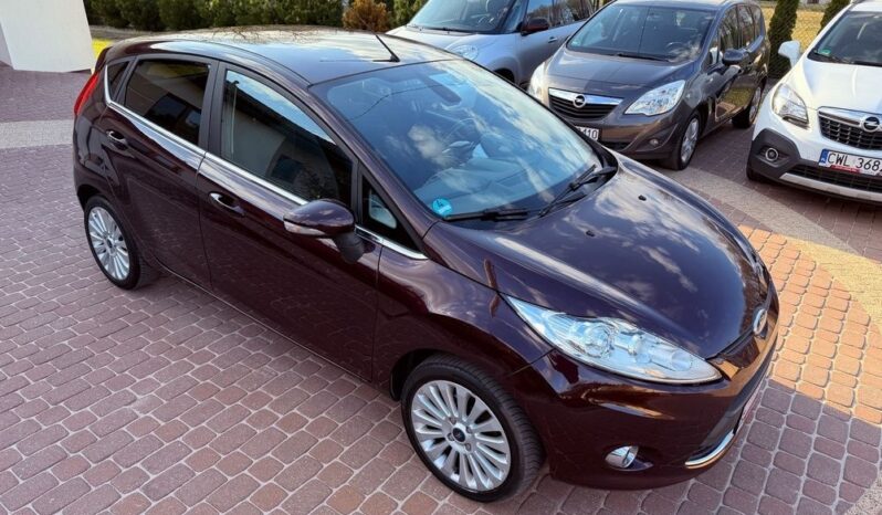 Ford Fiesta 1.25 82KM; Top Stan; Piękny kolor; Titanium; FV Marża; Zarejestrowana! full