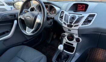 Ford Fiesta 1.25 82KM; Top Stan; Piękny kolor; Titanium; FV Marża; Zarejestrowana! full