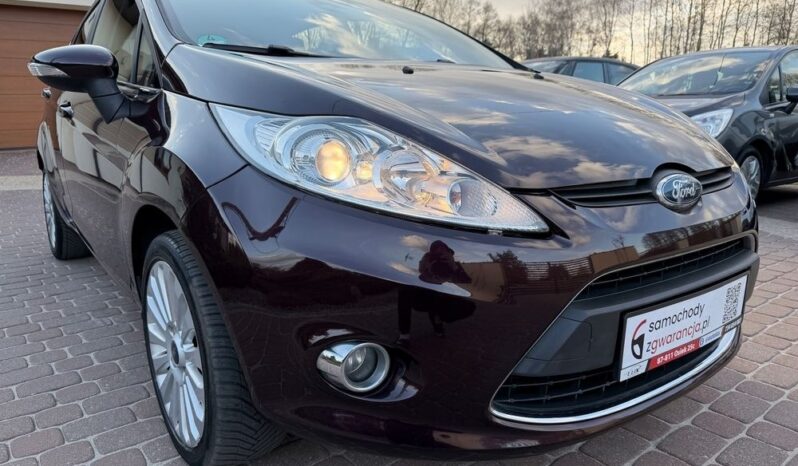 Ford Fiesta 1.25 82KM; Top Stan; Piękny kolor; Titanium; FV Marża; Zarejestrowana! full