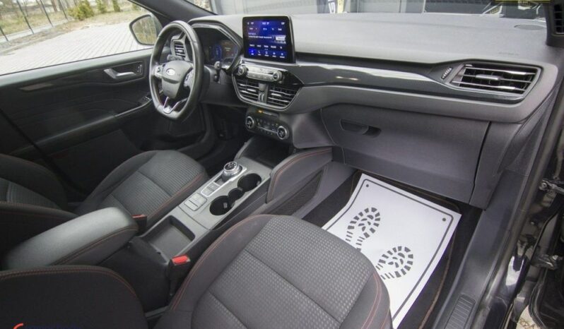 Ford Kuga full
