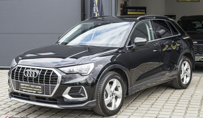 Audi Q3 full