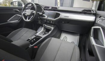Audi Q3 full