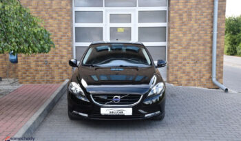 Volvo V40 D2 Drive-E Summum full