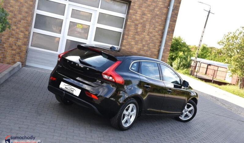 Volvo V40 D2 Drive-E Summum full