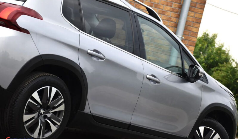 Peugeot 2008 PureTech 110 Stop&Start Crossway full