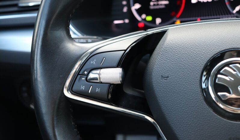 SKODA SUPERB 2.0 TDI, 1 WŁAŚCICIEL, KRAJOWY, GWARANCJA, F-VAT 23% full