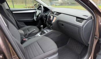 Skoda Octavia full