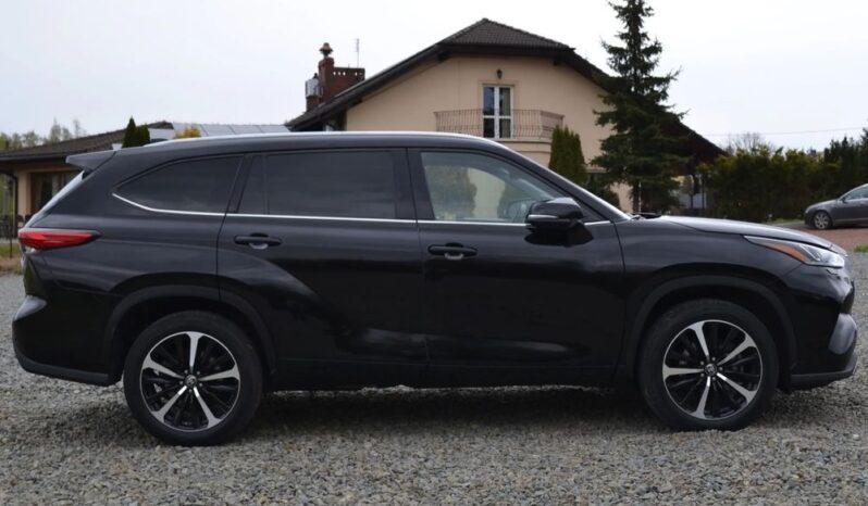 Toyota Highlander 2.5 Hybrid Executive full