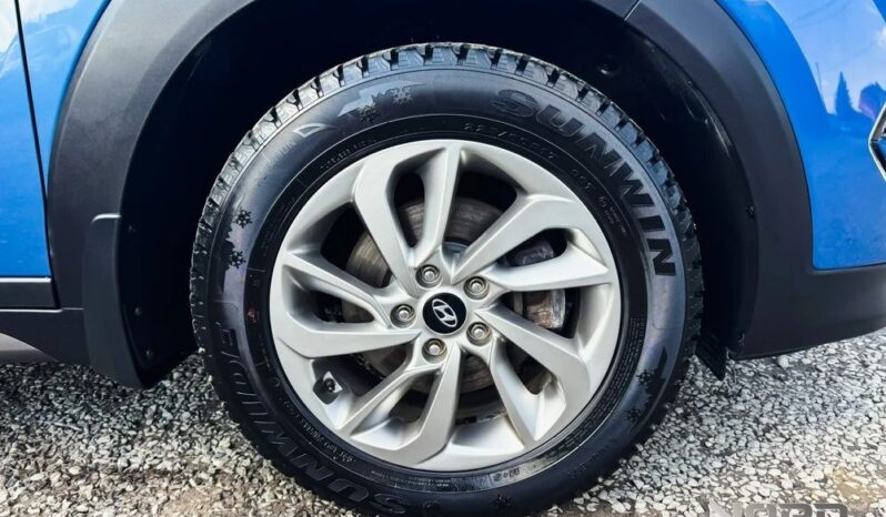 Hyundai Tucson full