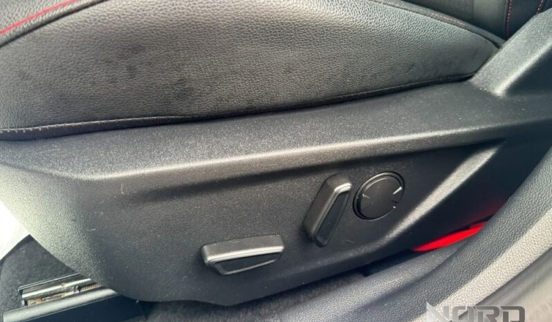 Ford Focus 1.5 EcoBlue Start-Stopp-System ST-LINE full