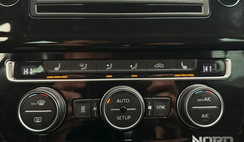 Volkswagen Golf 1.4 TSI BlueMotion Technology DSG Highline full