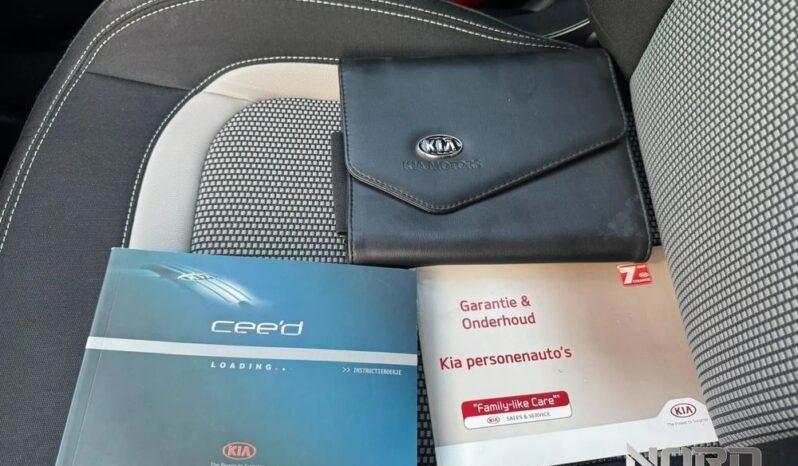 Kia Ceed 1.6 GDI L full