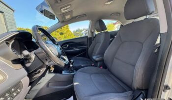 Kia Rio 1.2 L full