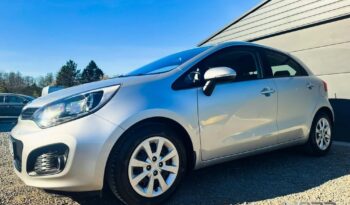 Kia Rio 1.2 L full