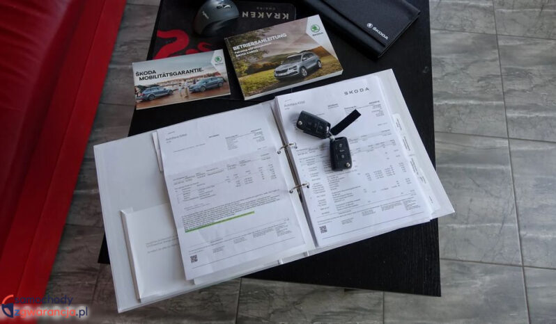 Karoq .. Klimatronik .. Ledy .. Hak .. Nawigacja .. Grzane Szyby i Fotele full