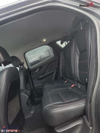 Jaguar F-Pace full