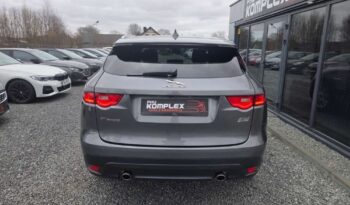 Jaguar F-Pace full