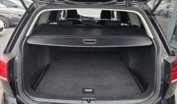 Volkswagen Golf full