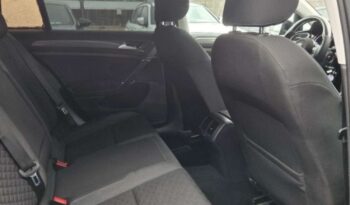 Volkswagen Golf full