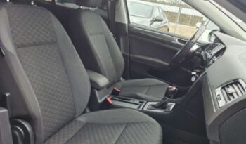 Volkswagen Golf full