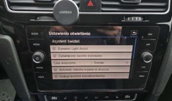 Volkswagen Golf full