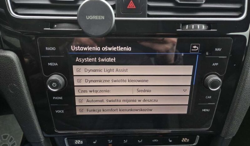 Volkswagen Golf full