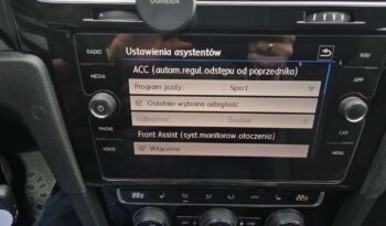 Volkswagen Golf full