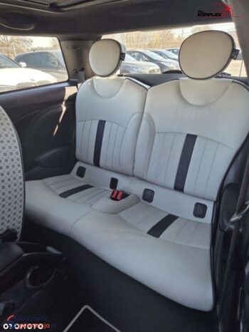 MINI Cooper full