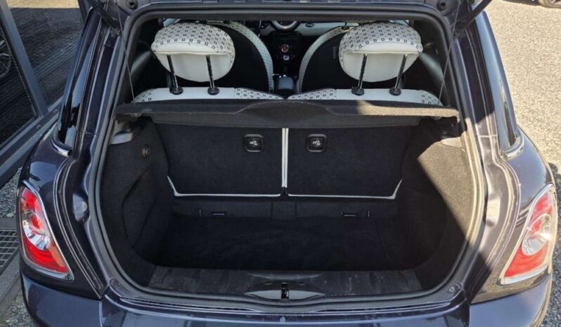 MINI Cooper full