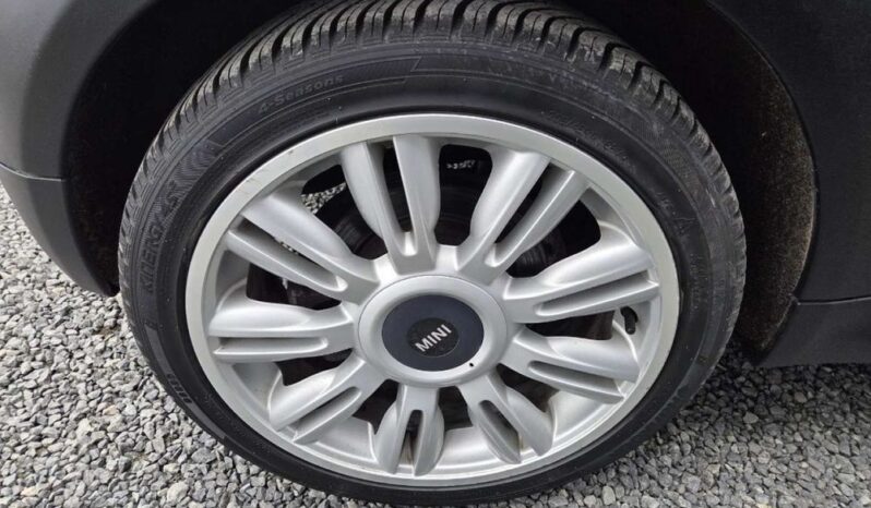 MINI Cooper full