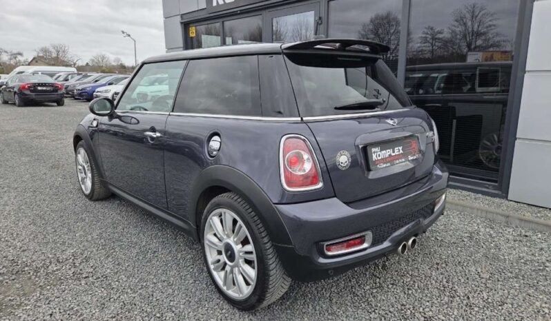 MINI Cooper full