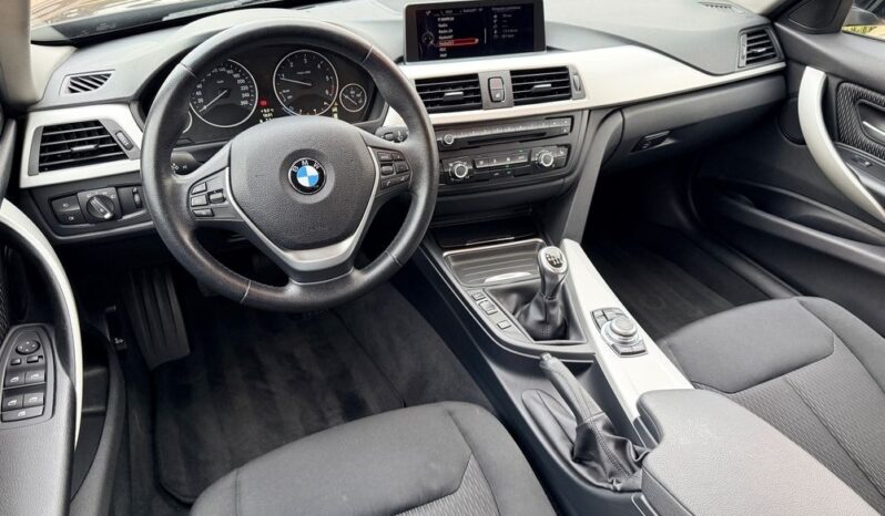BMW Seria 3 320d DPF full