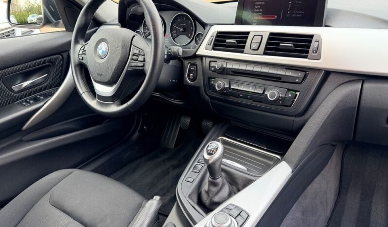 BMW Seria 3 320d DPF full