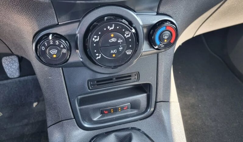 Ford Fiesta 1.25 Gold X EU5 full