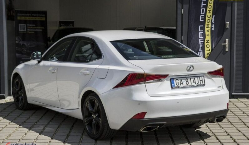 Lexus IS 200t full
