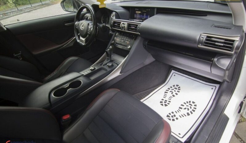 Lexus IS 200t full