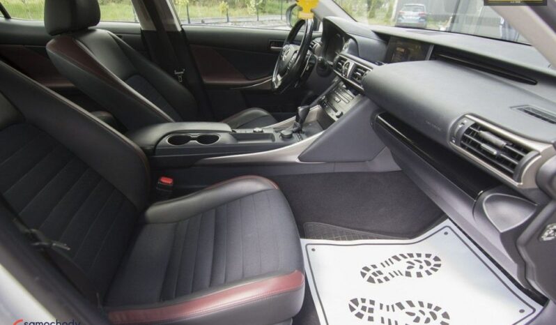 Lexus IS 200t full