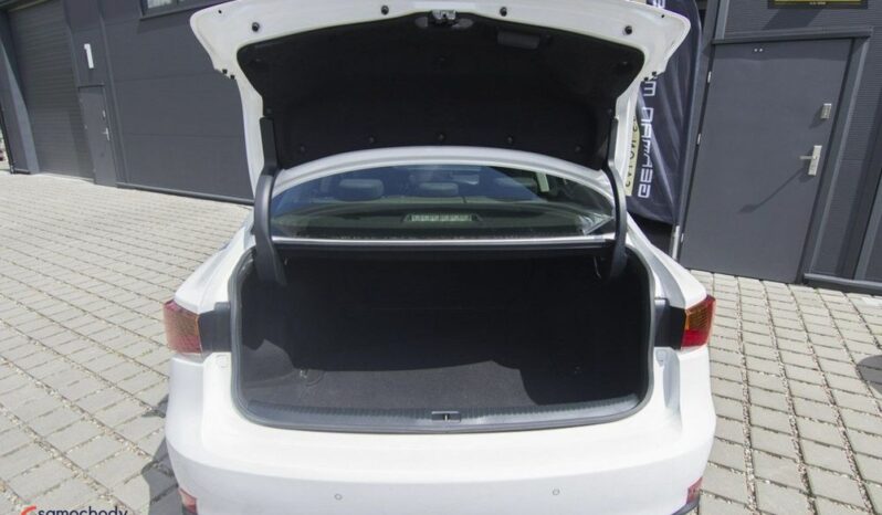 Lexus IS 200t full