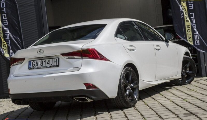 Lexus IS 200t full
