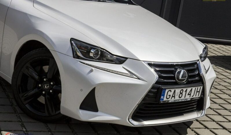 Lexus IS 200t full