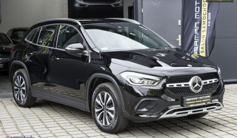 Mercedes-Benz GLA full