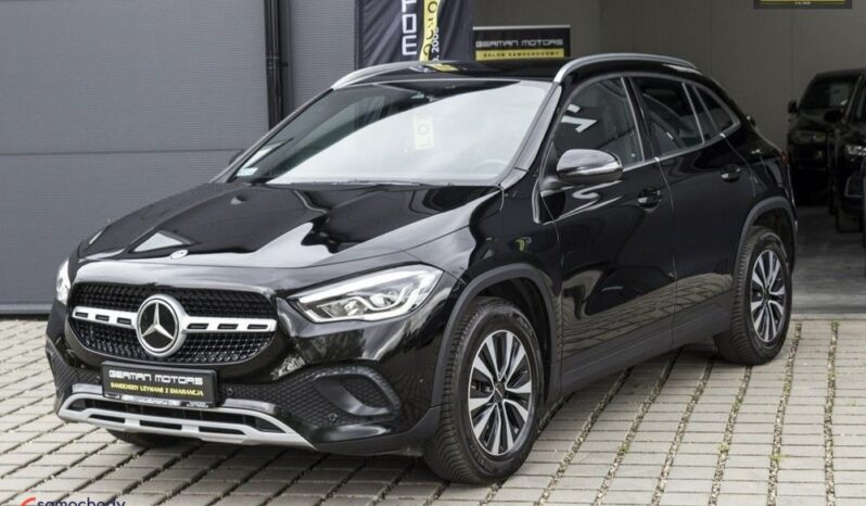 Mercedes-Benz GLA full